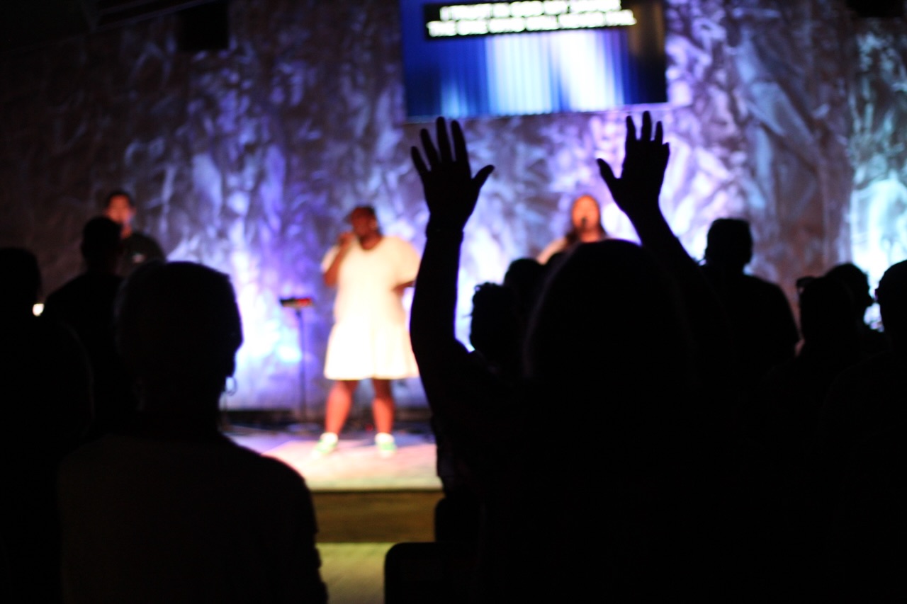 The best way to start a new week? In community! 🙌...