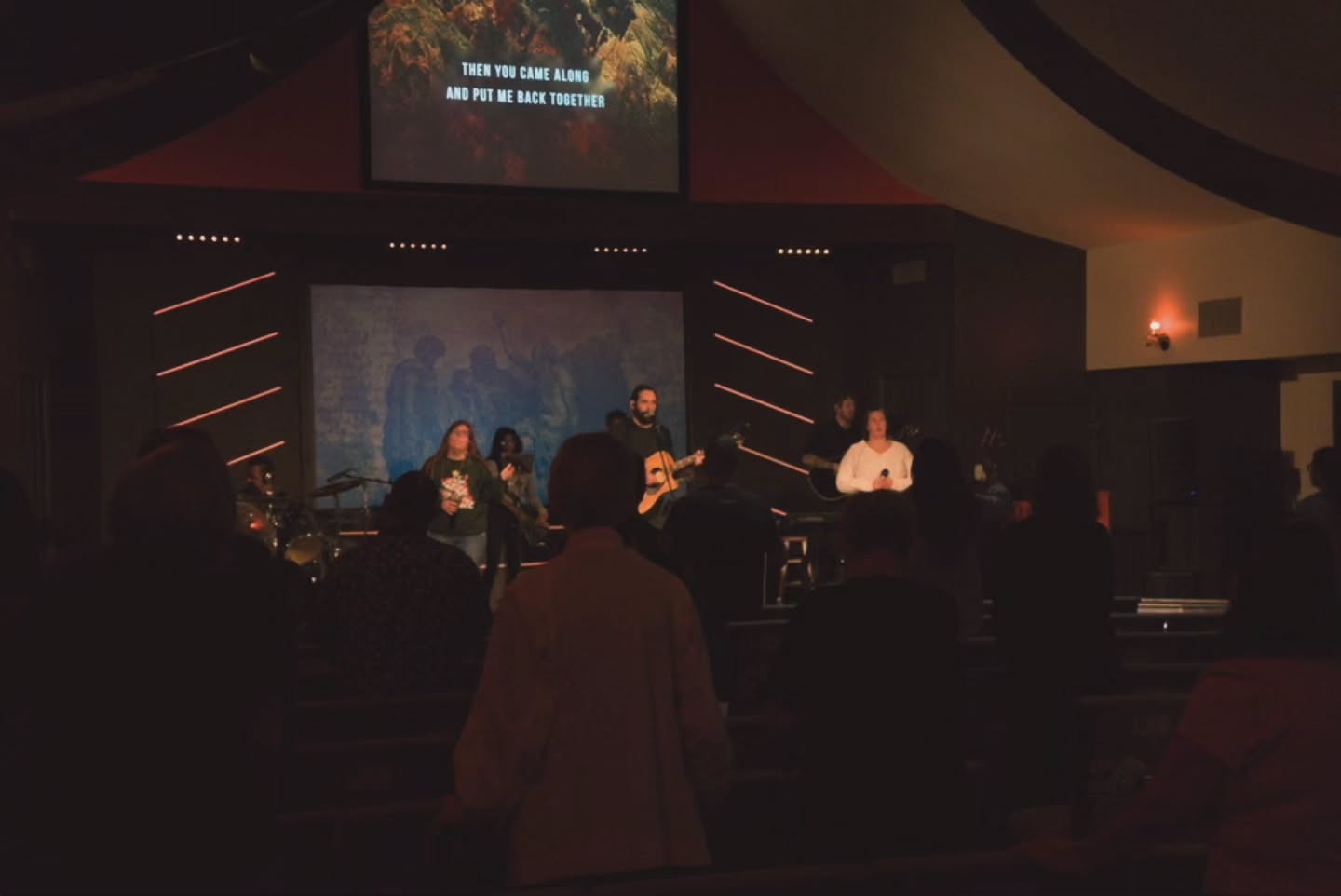 Job's pain did NOT stop his praise 🙌